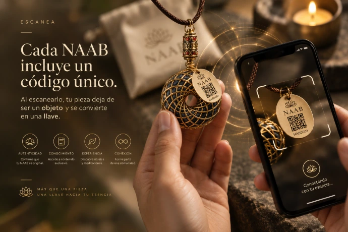 "Cliente recibiendo su Carta de Nacimiento personalizada NAAB"